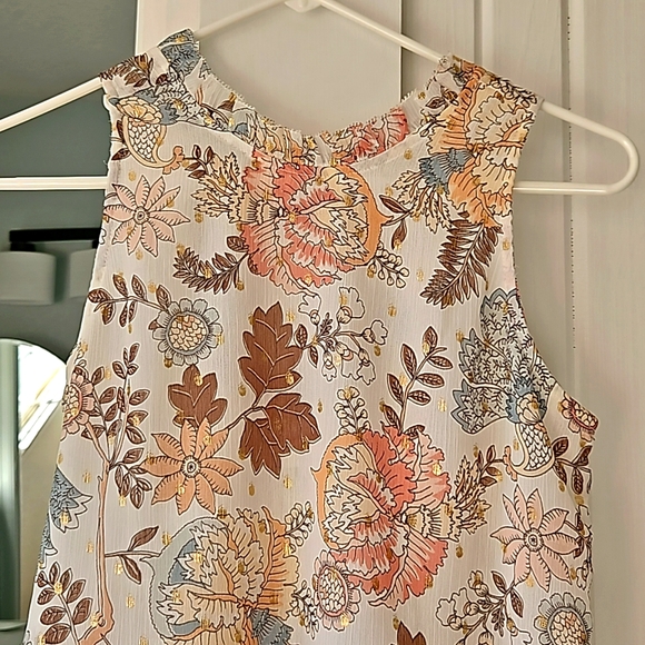 LOFT Baby Doll Autumn Patterned Shell - Picture 2 of 9